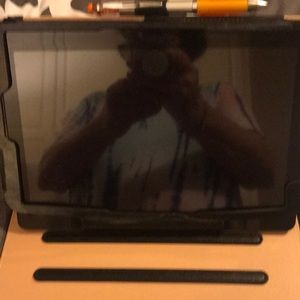 Android 7” by 9” tablet. New Benny used twice.